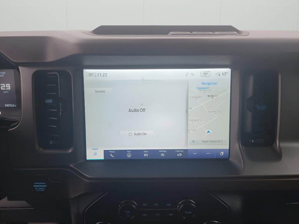 Used 2022 Ford Bronco Outer Banks image 19