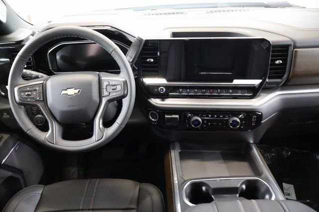 New 2026 Chevrolet Silverado 3500 High Country w/ Technology Package image 11