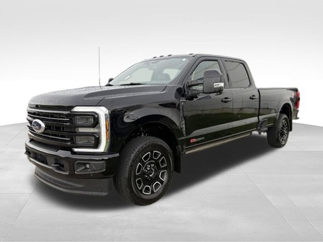 Used 2026 Ford F350 Platinum w/ FX4 Off-Road Package AWD/4WD image 9