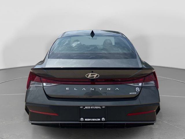 New 2026 Hyundai Elantra SEL FWD image 7