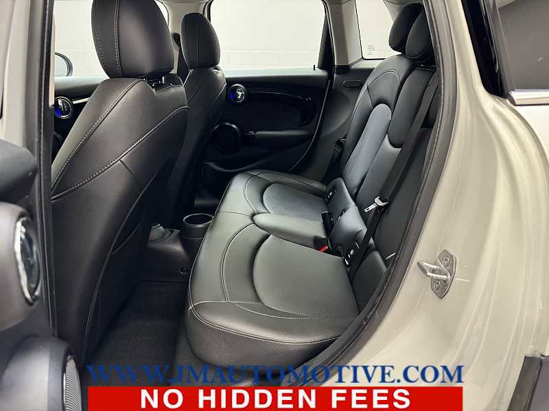 Used 2019 MINI Cooper S w/ Signature Upholstery Package image 16