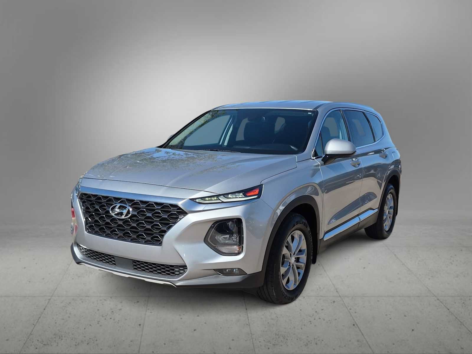 Used 2020 Hyundai Santa Fe SEL FWD image 4
