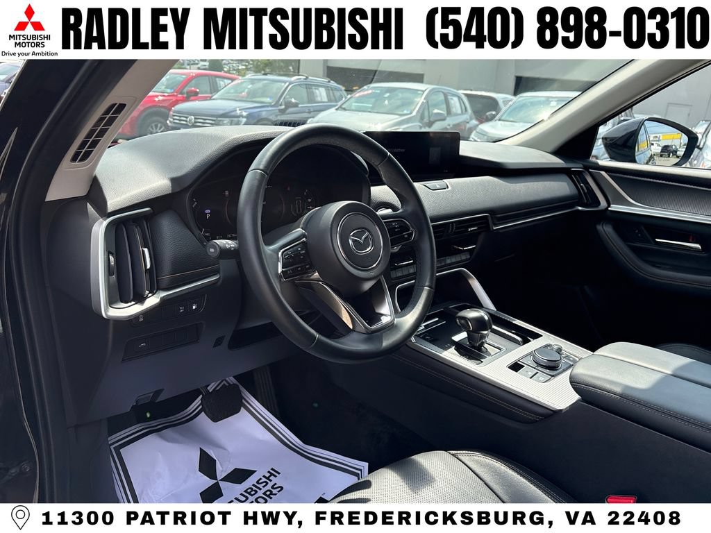 Used 2024 MAZDA CX-90 Plug-In Hybrid w/ Preferred AWD/4WD image 9