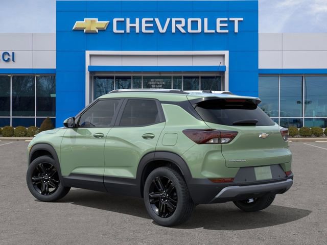 New 2026 Chevrolet TrailBlazer LT w/ Midnight Edition FWD image 3