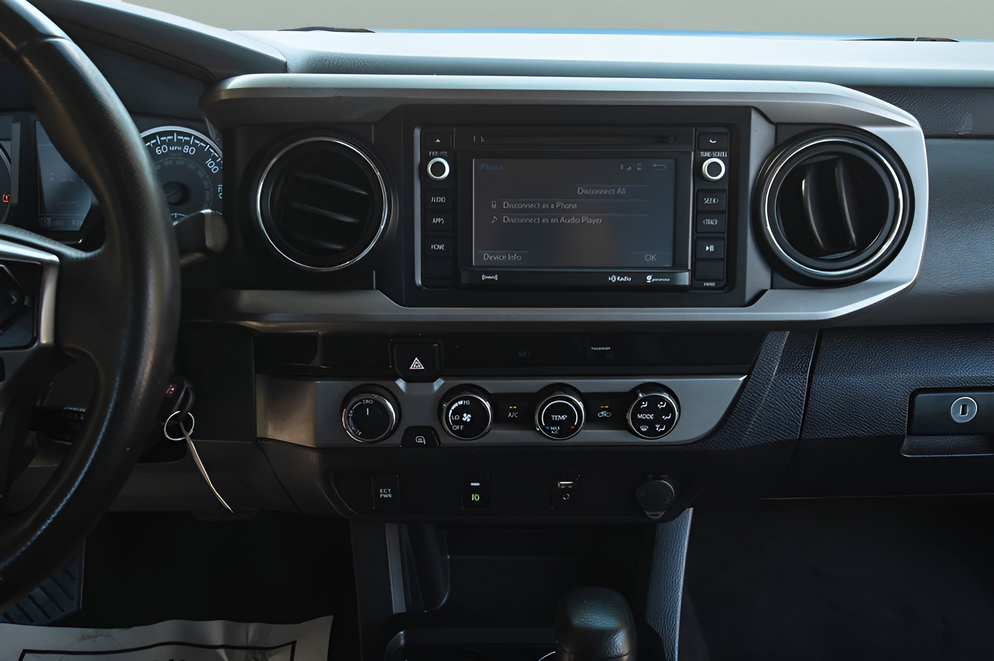 Used 2017 Toyota Tacoma SR5 w/ Tow Package image 23