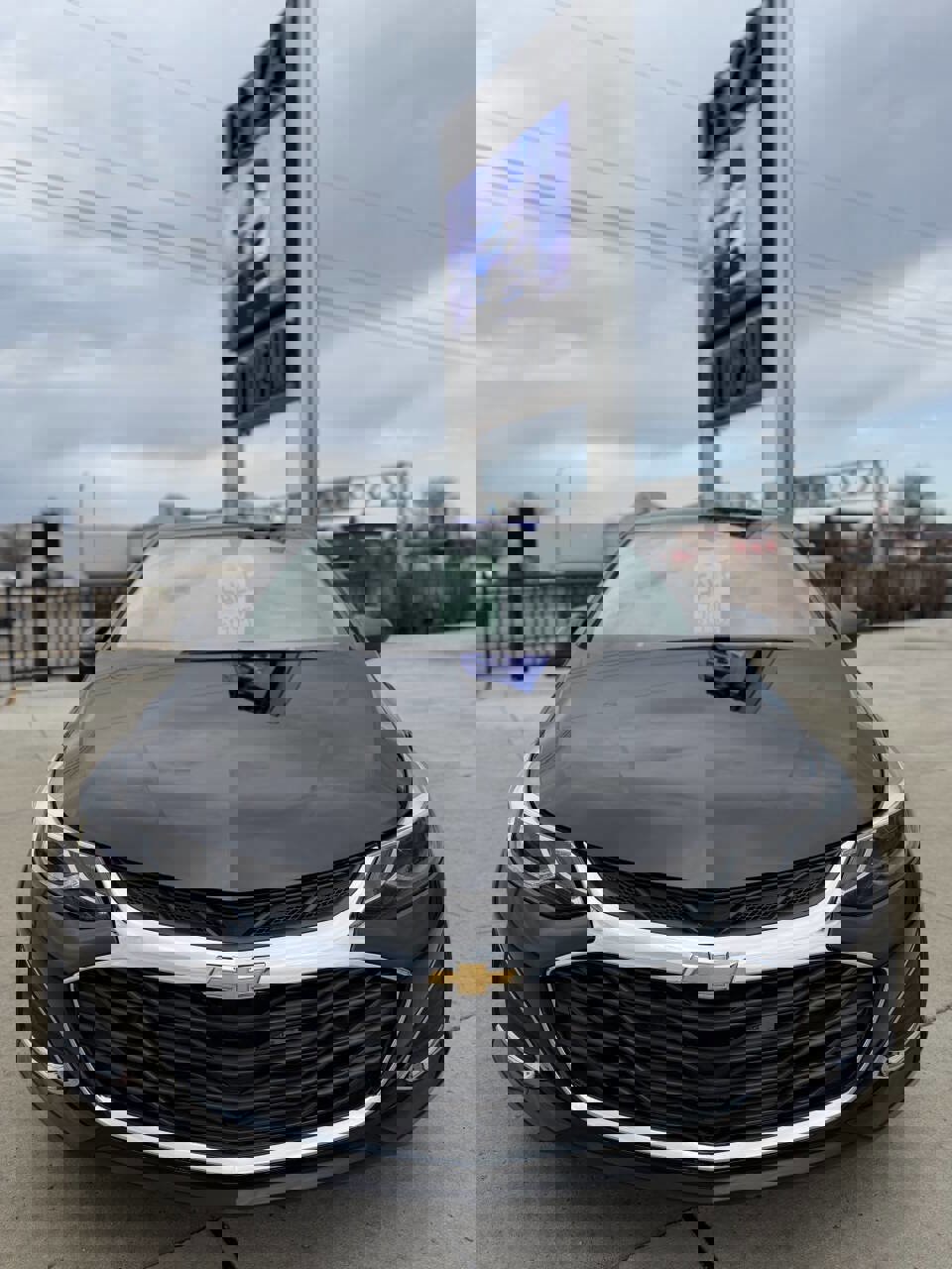 Used 2019 Chevrolet Cruze LT w/ LT Fleet Convenience Package image 2