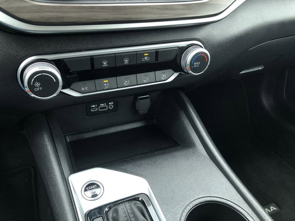 Used 2025 Nissan Altima 2.5 SV AWD/4WD image 20