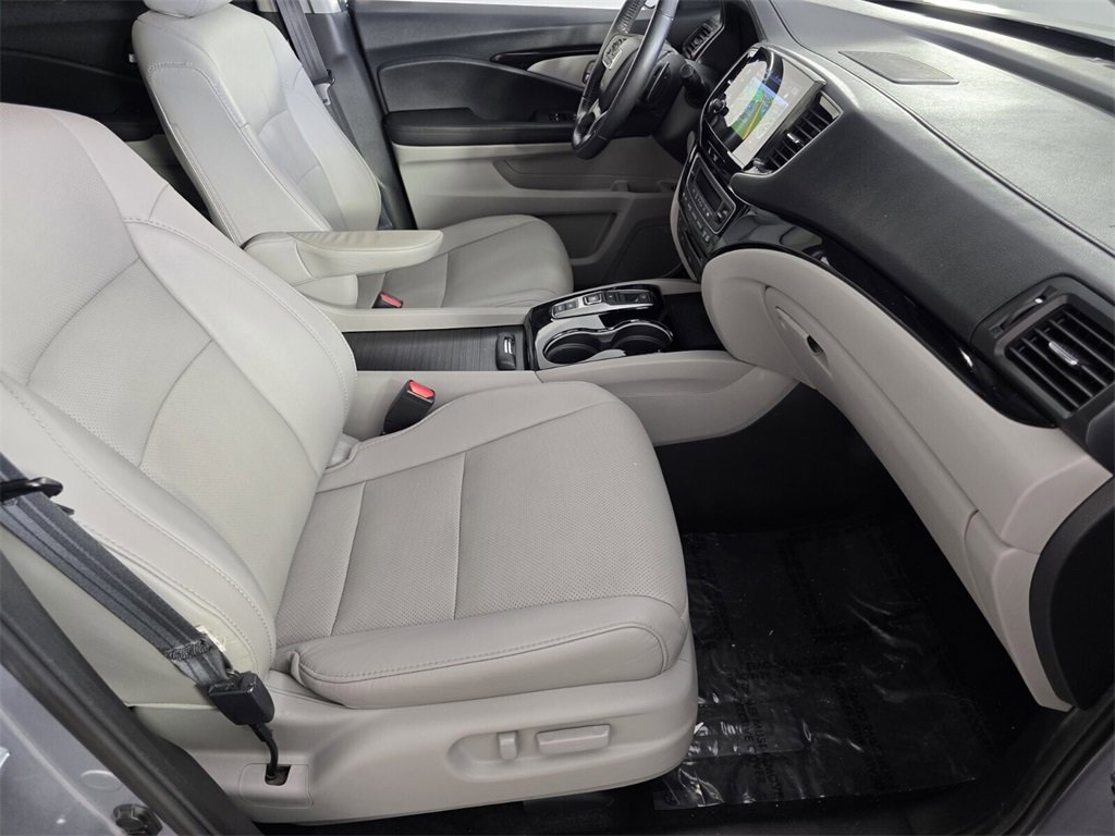 Used 2022 Honda Pilot Elite image 38
