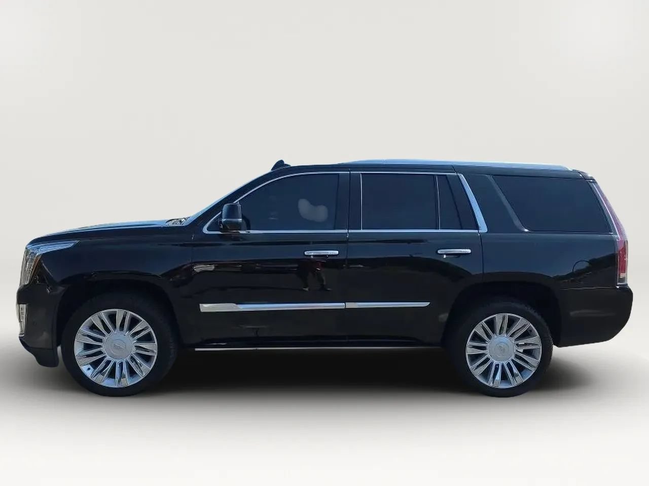 Used 2019 Cadillac Escalade Platinum AWD/4WD image 5