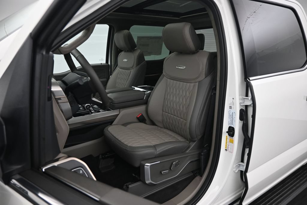 New 2026 Ford F150 Platinum w/ Equipment Group 703A Plus AWD/4WD image 8