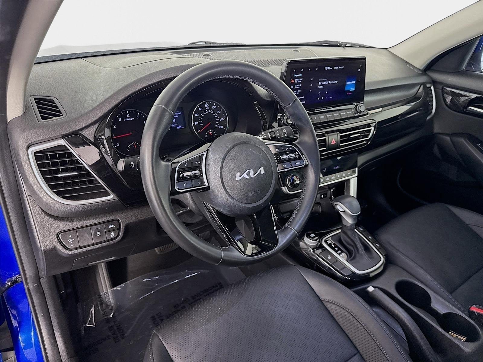 Certified 2023 Kia Seltos EX AWD/4WD image 9