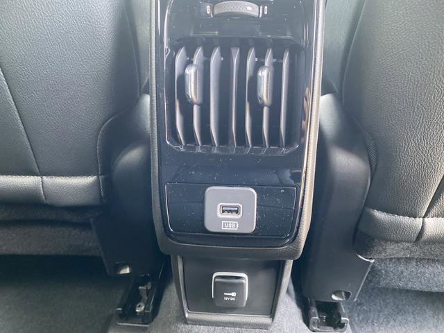 New 2025 Jeep Compass Limited w/ Sun & Sound Group image 34