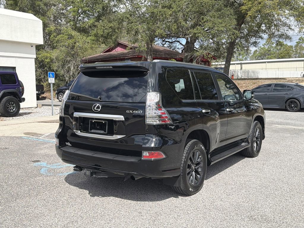 Used 2021 Lexus GX 460 Premium w/ Premium Package image 5