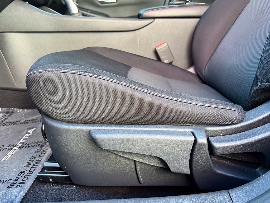 Used 2020 Nissan Sentra SV FWD image 25
