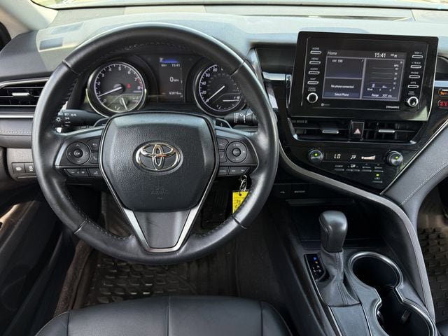 Used 2021 Toyota Camry SE FWD image 9