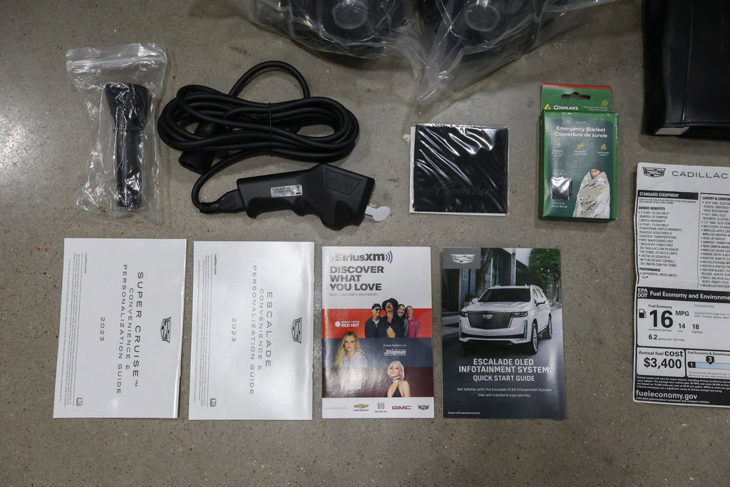 Used 2023 Cadillac Escalade Premium Luxury image 78