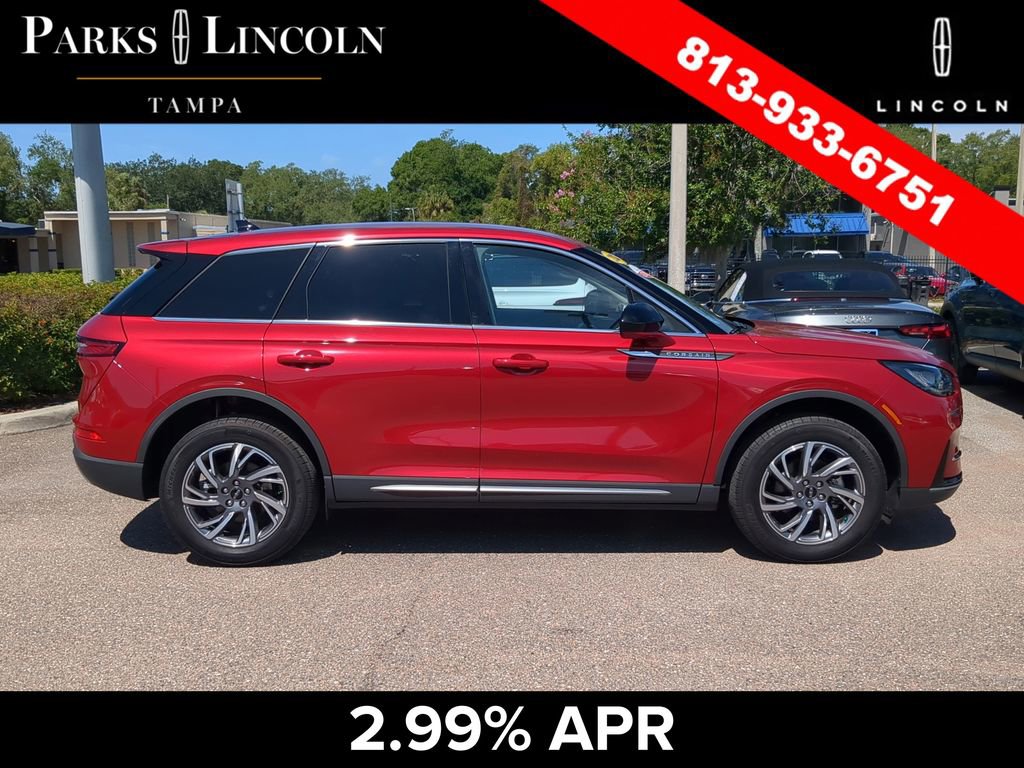 Certified 2023 Lincoln Corsair FWD image 3