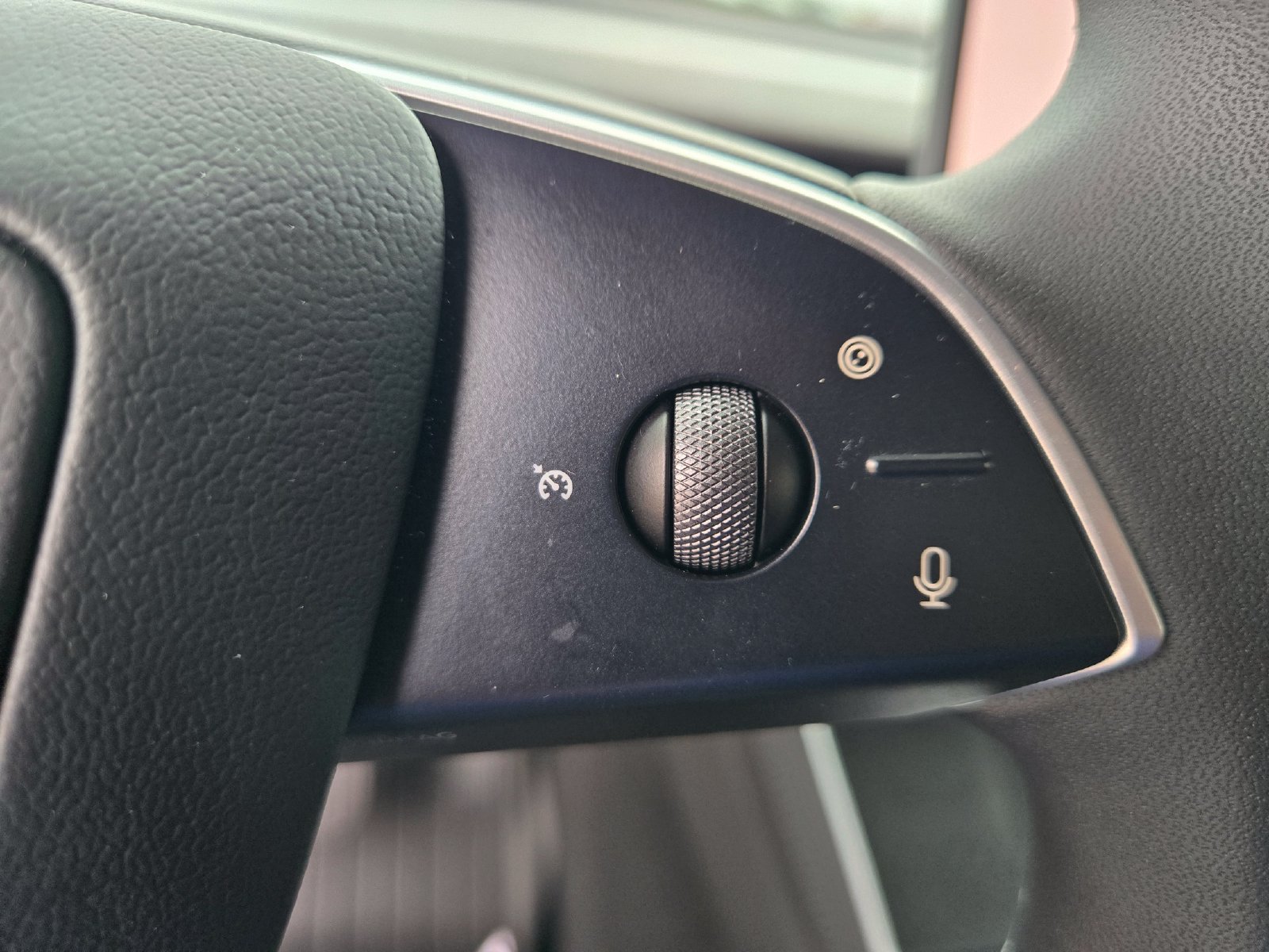 Used 2026 Tesla Model Y AWD image 14