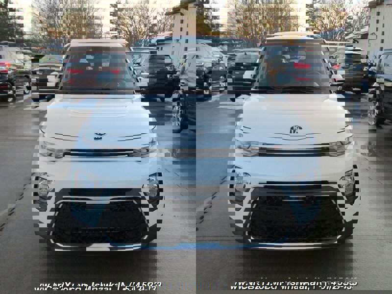 Used 2021 Kia Soul S FWD image 2