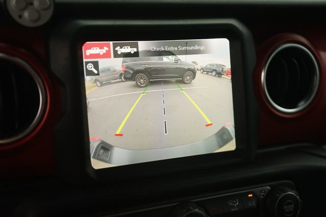 Used 2022 Jeep Gladiator Rubicon w/ LED Lighting Group AWD/4WD image 27