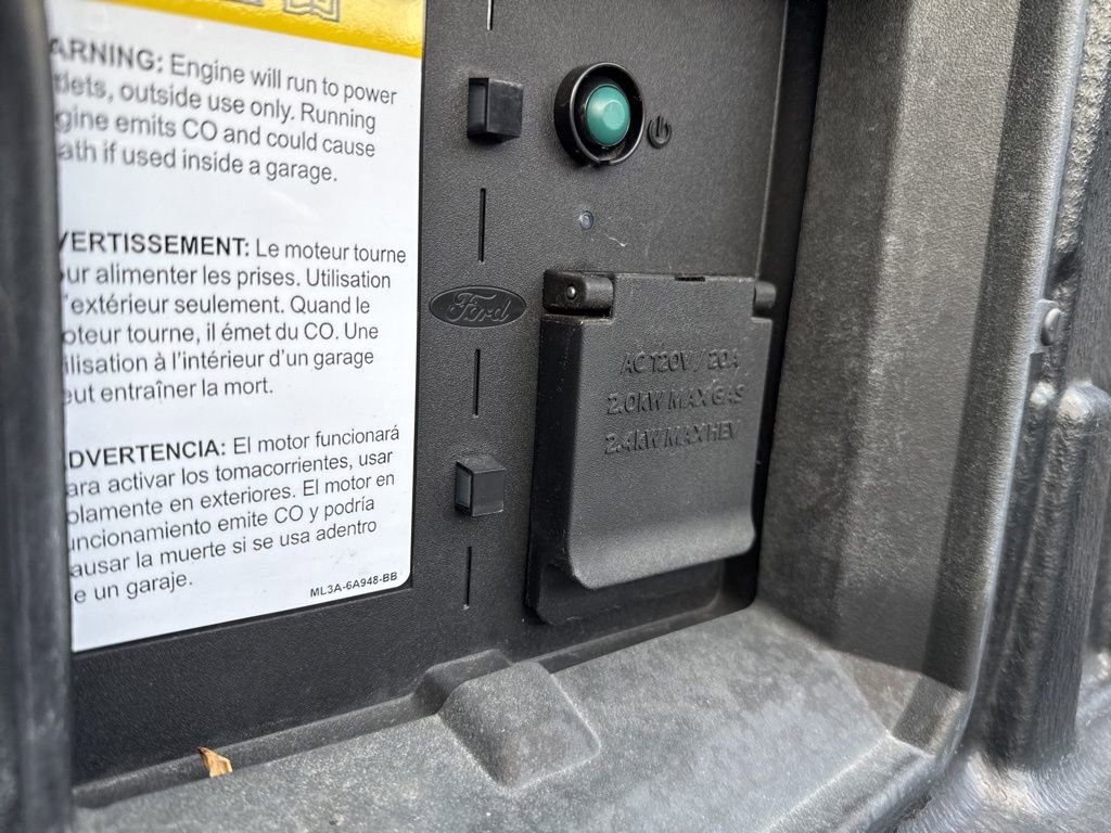 Used 2023 Ford F150 Lariat w/ Equipment Group 502A High image 13