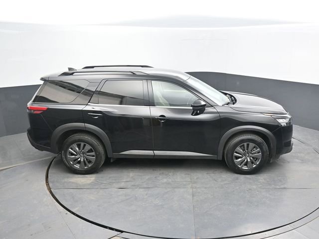 Used 2025 Nissan Pathfinder SV image 51