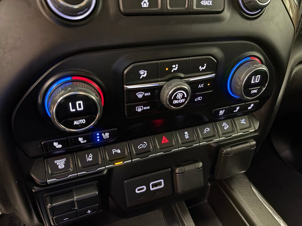 Certified 2023 Chevrolet Silverado 3500 High Country w/ Z71 Off-Road Package AWD/4WD image 34