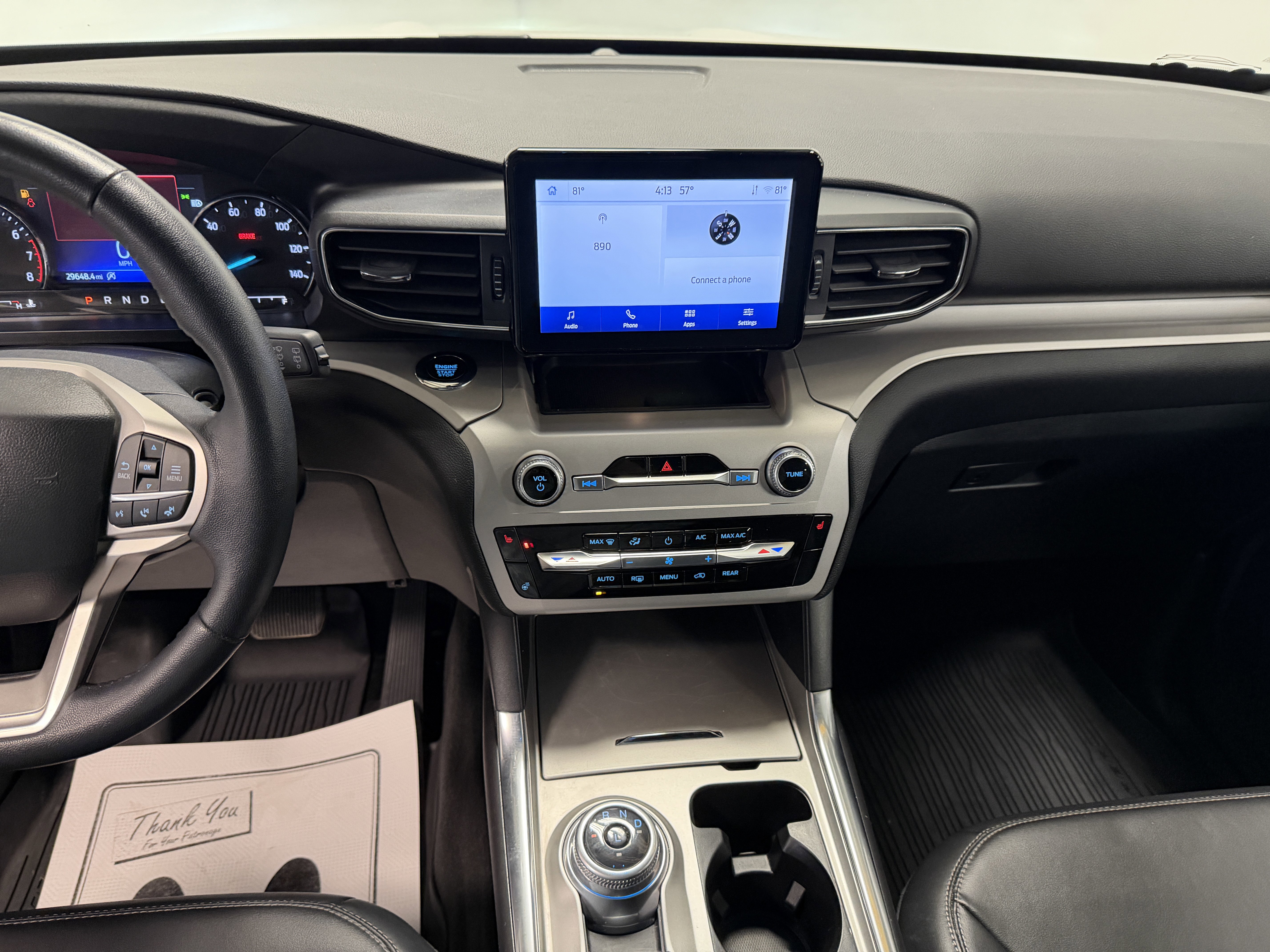 Used 2023 Ford Explorer XLT w/ Equipment Group 202A image 4