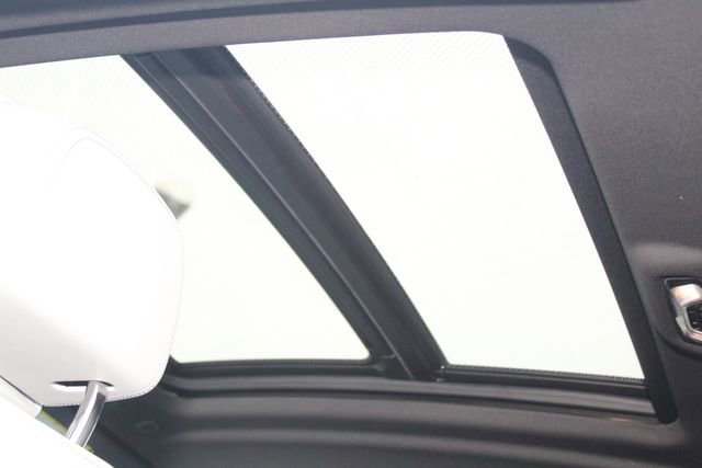 New 2026 BMW X6 xDrive40i image 23