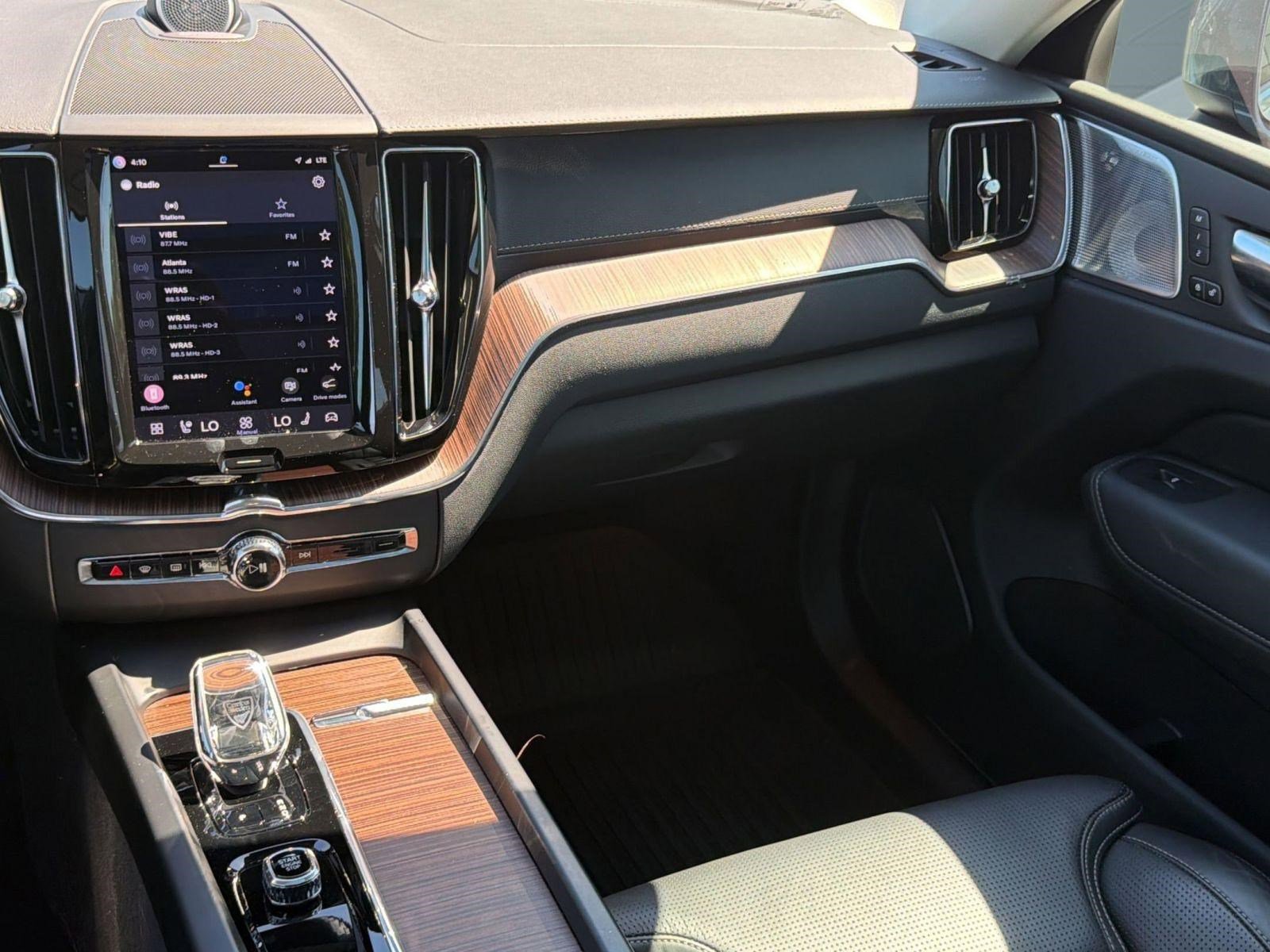Certified 2023 Volvo XC60 B5 Ultimate AWD/4WD image 27