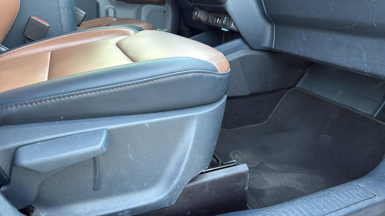 Certified 2022 Ford Maverick Lariat w/ Lariat Luxury Package image 23