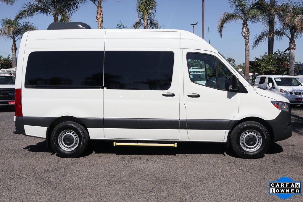 Used 2023 Mercedes-Benz Sprinter 2500 w/ Parking Package image 10