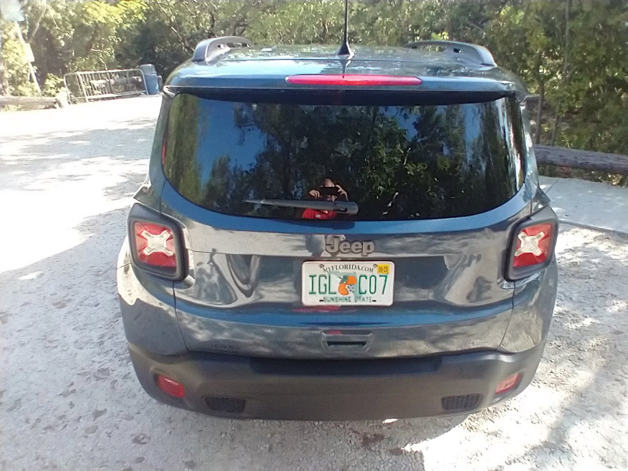 Used 2021 Jeep Renegade Latitude FWD image 6