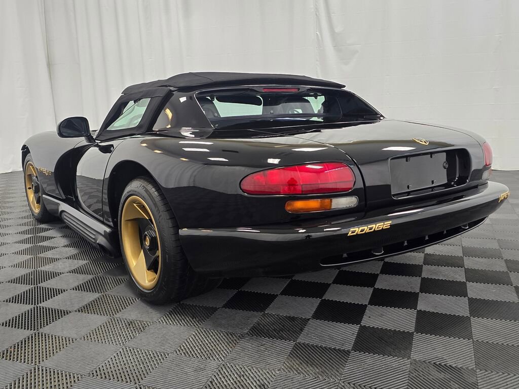 Used 1993 Dodge Viper RT/10 RWD image 3