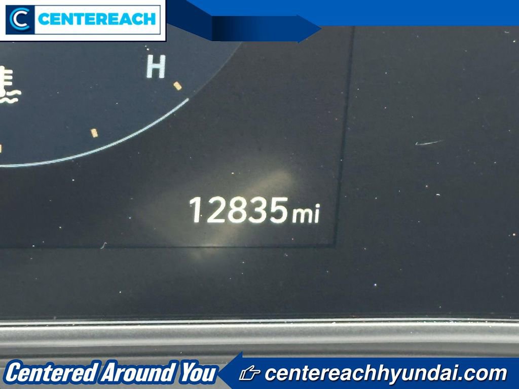 Used 2024 Hyundai Kona Limited AWD/4WD image 25