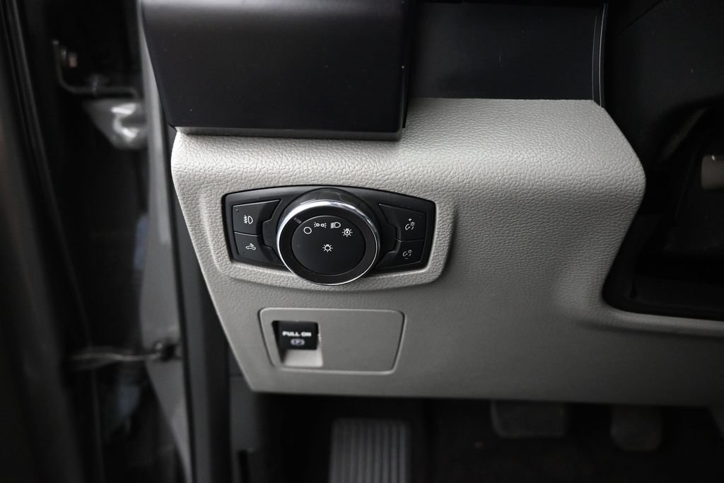 Used 2018 Ford F150 XL w/ Equipment Group 101A Mid RWD image 17