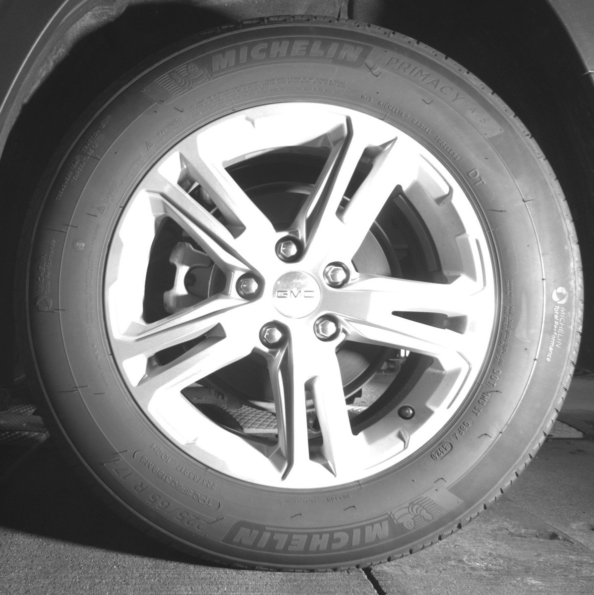 Used 2024 GMC Terrain SLE image 14