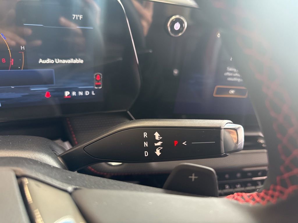 New 2026 Chevrolet Equinox RS w/ Convenience Package III AWD/4WD image 13