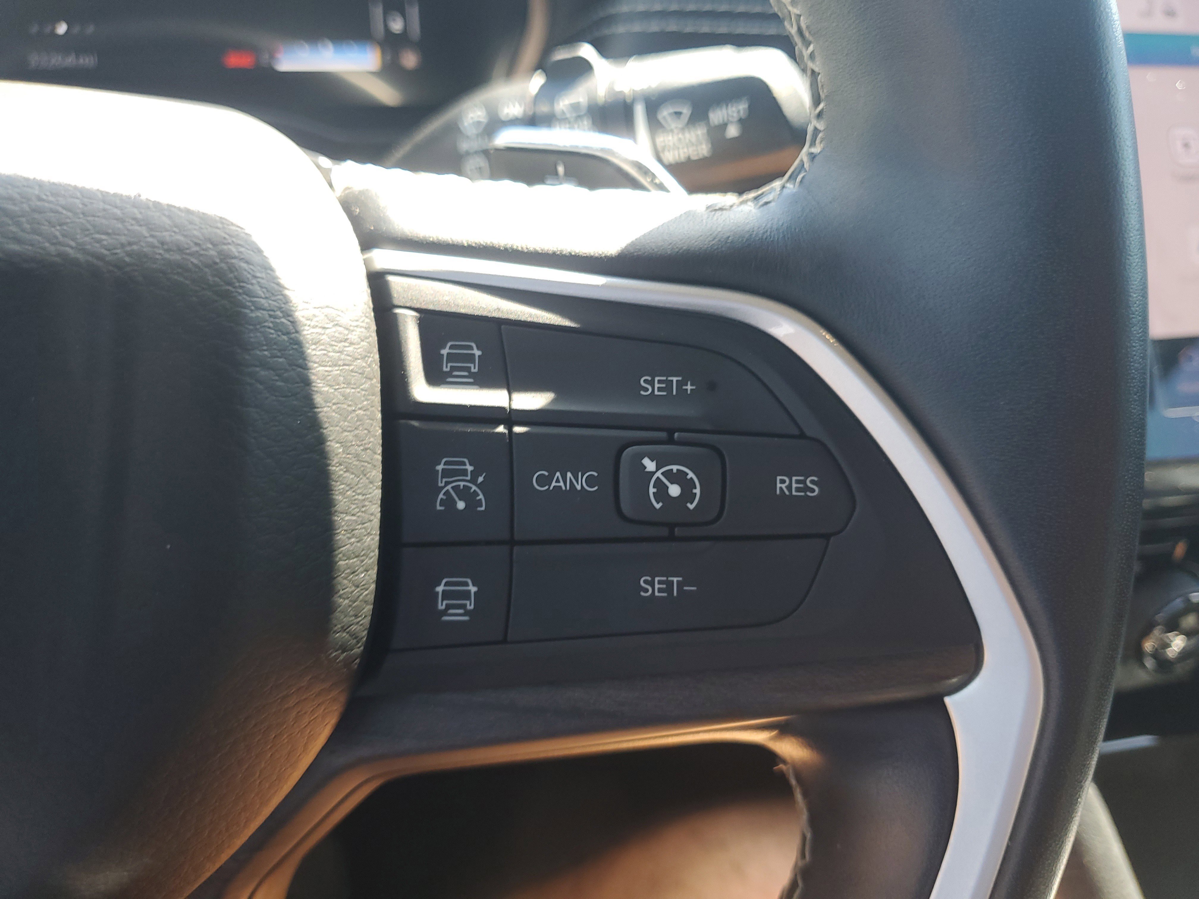 Used 2021 Jeep Grand Cherokee L Limited image 16