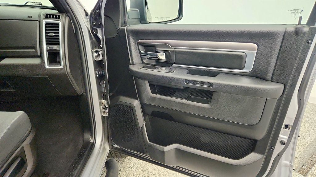 Used 2022 RAM 1500 Classic Warlock w/ Warlock Decor Package AWD/4WD image 24