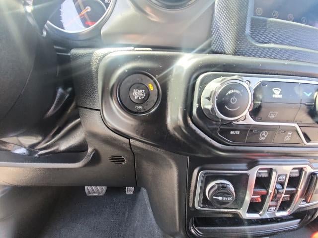 Used 2022 Jeep Wrangler Unlimited Sport AWD/4WD image 16