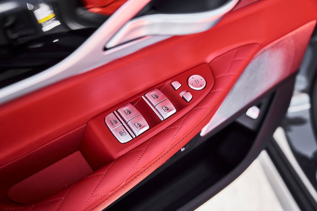 Used 2022 BMW M760i xDrive w/ Luxury Rear Seating Package image 35