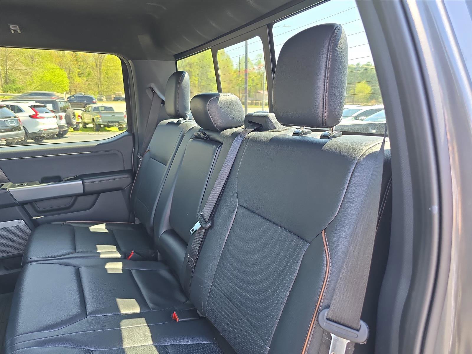 Used 2024 Ford F150 Lariat w/ FX4 Off-Road Package AWD/4WD image 15
