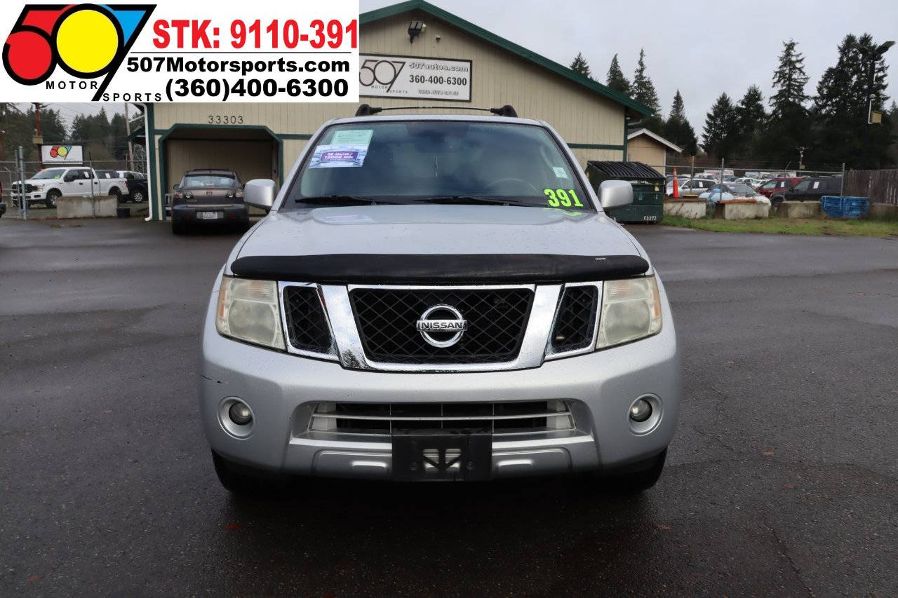 Used 2011 Nissan Pathfinder SV image 11
