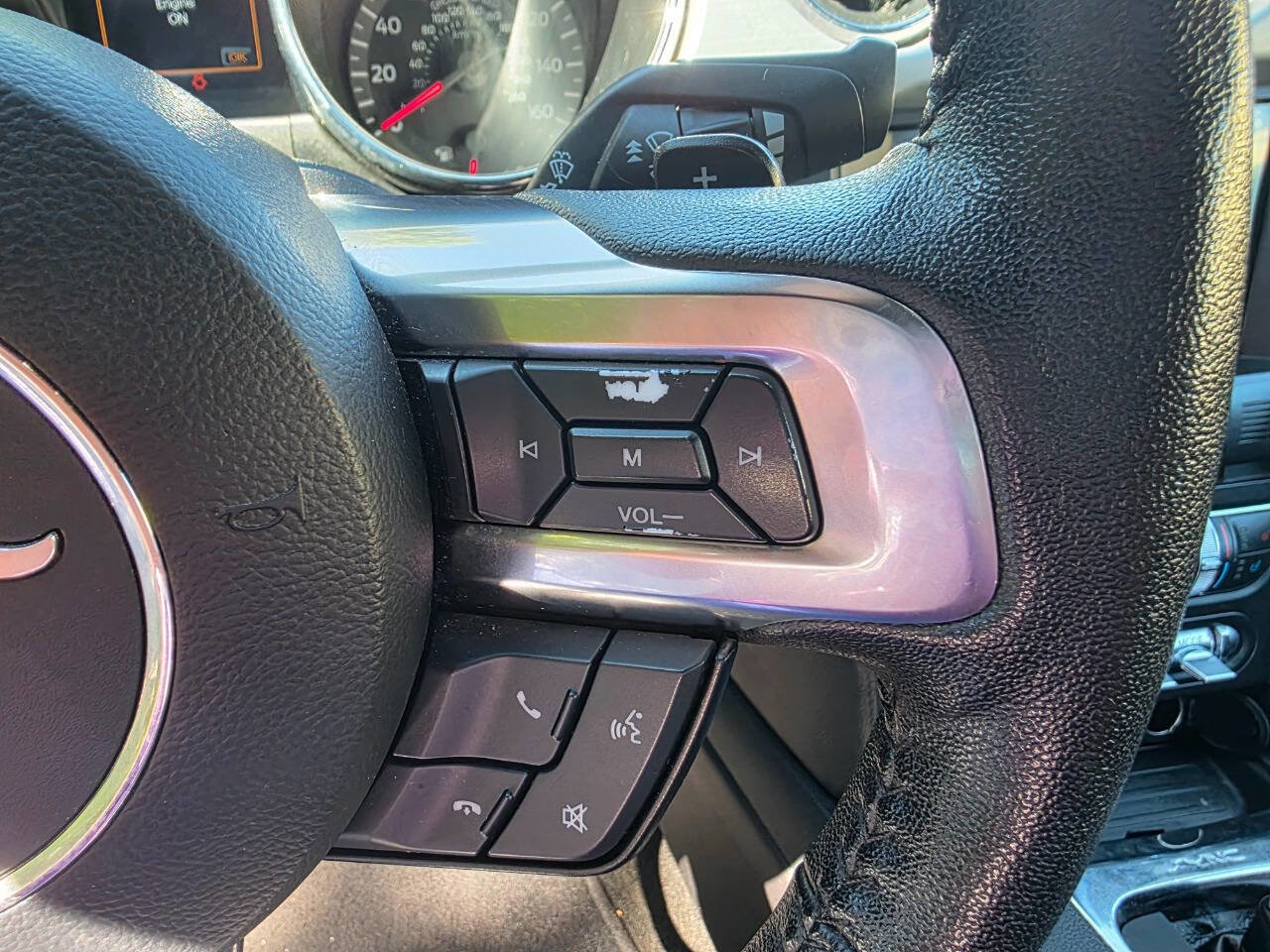 Used 2017 Ford Mustang Premium image 21