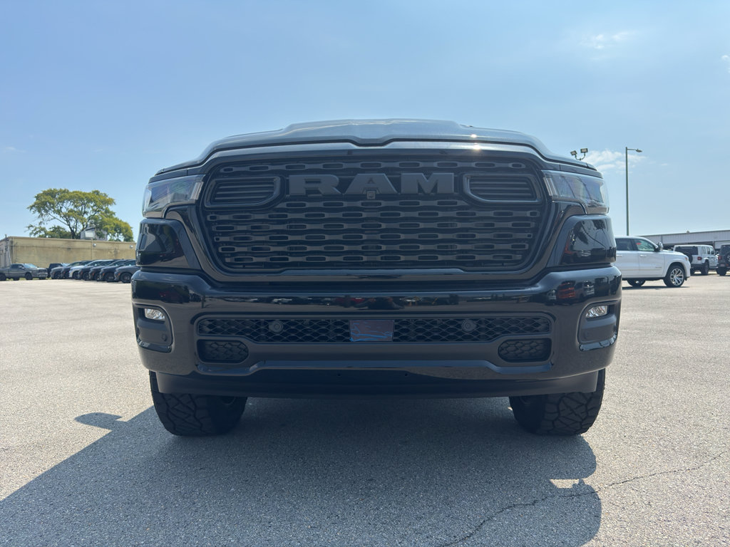 New 2026 RAM 1500 Express AWD/4WD image 3