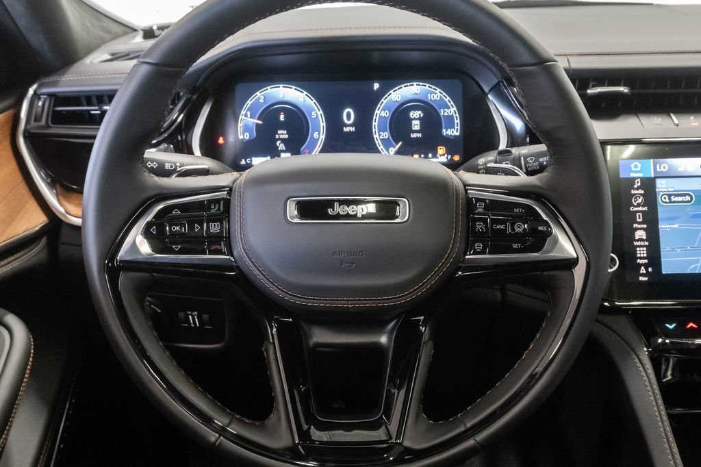 New 2026 Jeep Grand Cherokee L Summit image 17