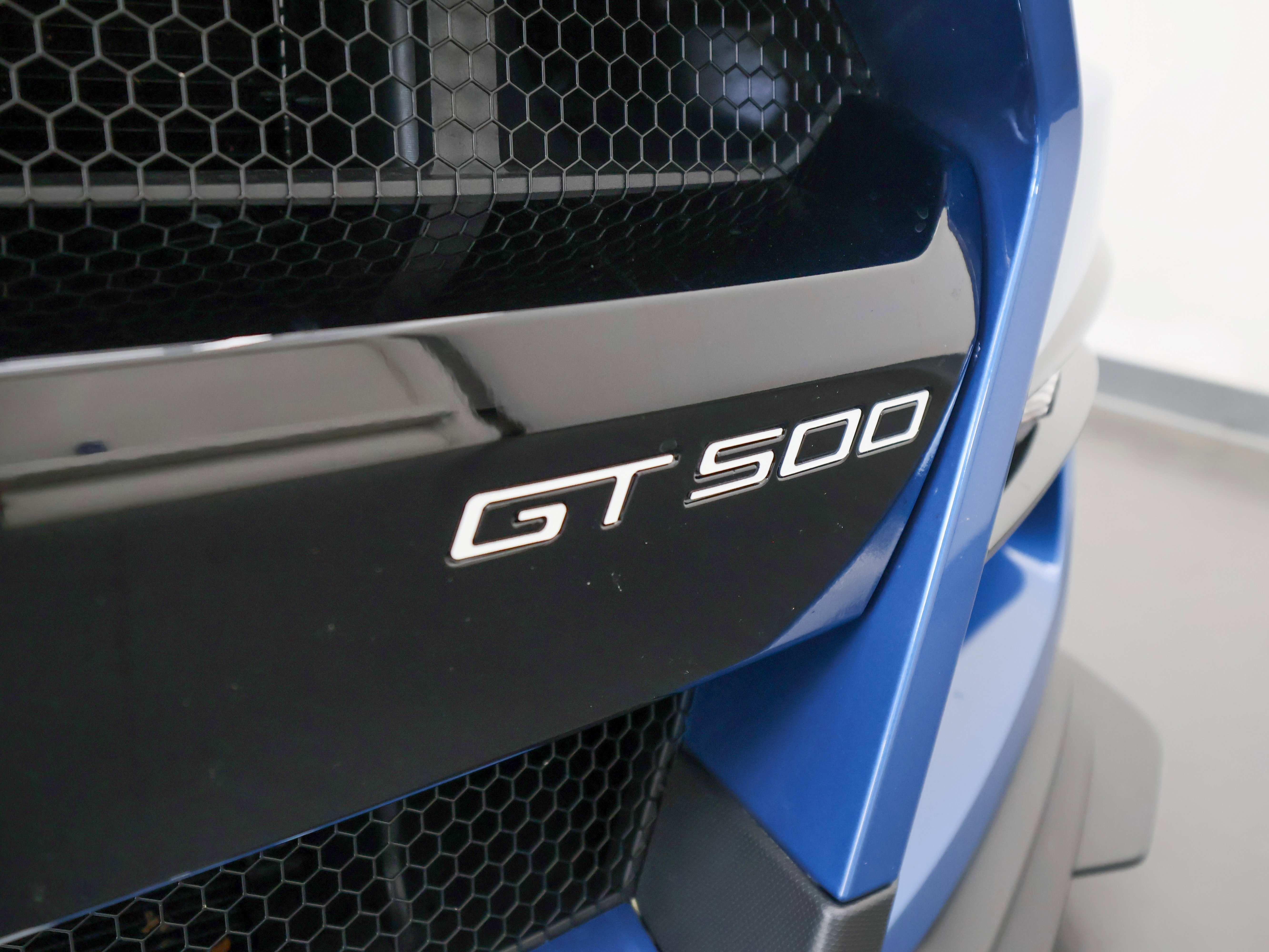 Used 2020 Ford Mustang Shelby GT500 w/ Carbon Fiber Track Pack RWD image 52