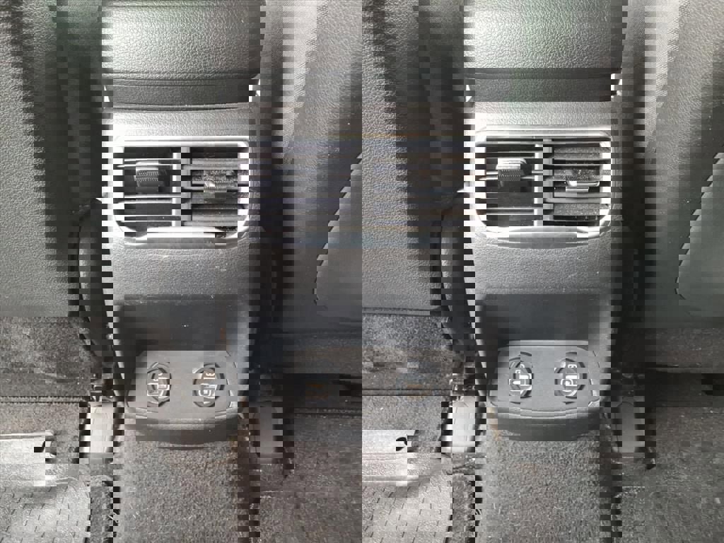 Used 2022 Hyundai Santa Fe SEL image 6