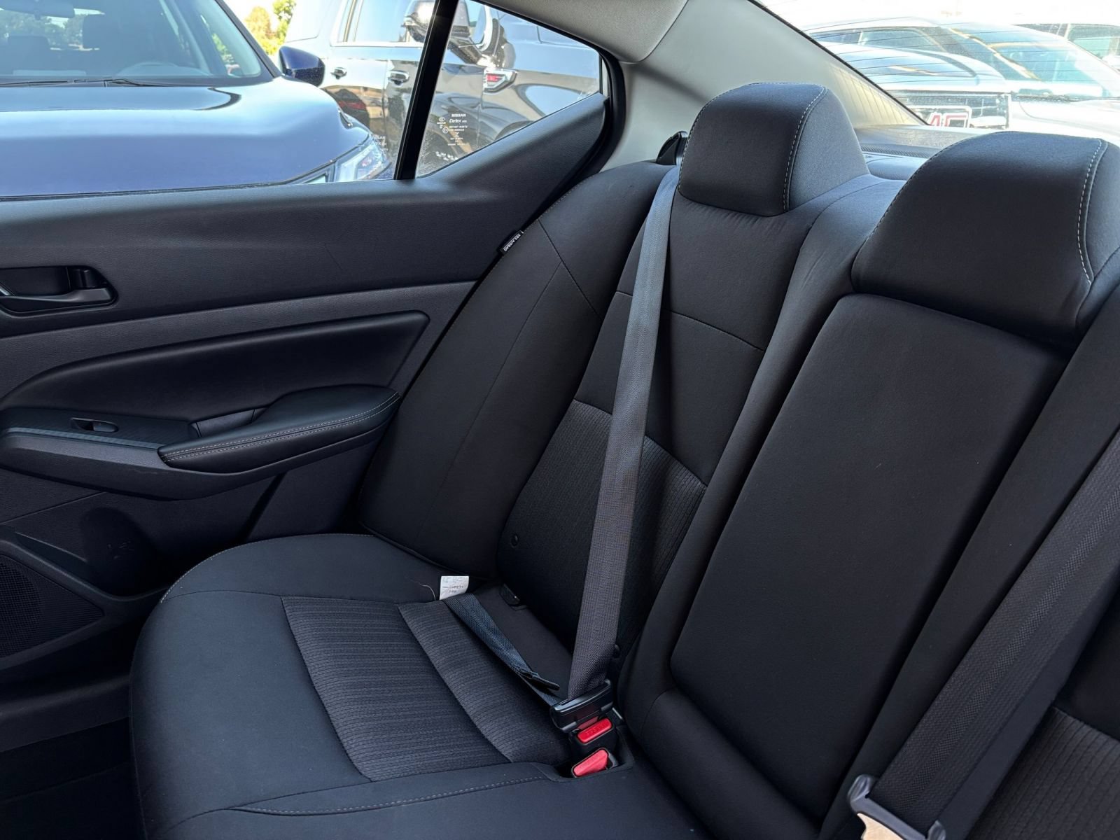 Used 2025 Nissan Altima 2.5 SV FWD image 39